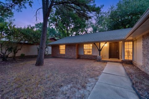 1020 Almond Drive, Mansfield, TX 76063 — photo 2