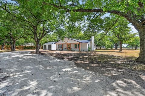 4512 Cross Timber Road, Burleson, TX 76028 — photo 3