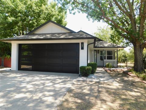 404 Woodson Circle, Denton, TX 76209 — photo 2