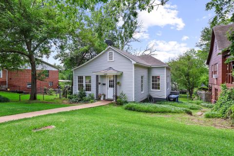 1322 W Chestnut Street, Denison, TX 75020 — photo 3