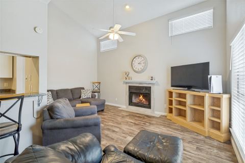 7340 Skillman Street 702, Dallas, TX 75231 — photo 3