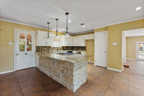 7 Hill Terrace Place, Cleburne, TX 76033 — photo 2