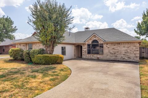 308 Clear Springs Drive, Mesquite, TX 75150 — photo 2