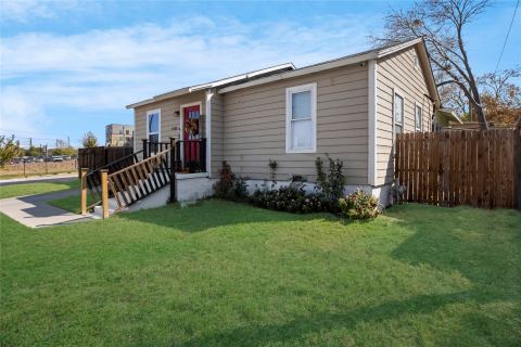 1601 Andrew Avenue, Fort Worth, TX 76105 — photo 2