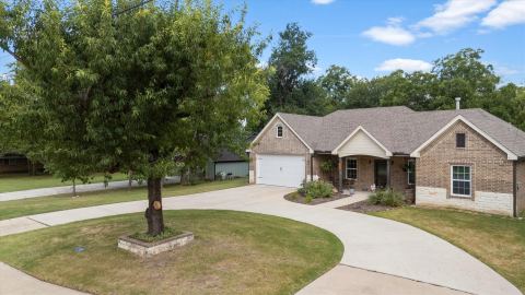 327 Walnut Street, Terrell, TX 75160 — photo 3