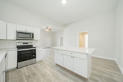 3419 Washington Street, Greenville