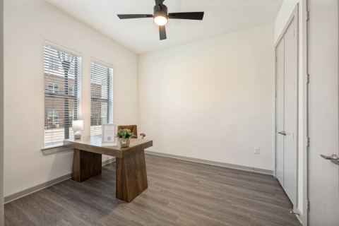 5885 Calmont Avenue 8109, Fort Worth, TX 76107 — photo 3
