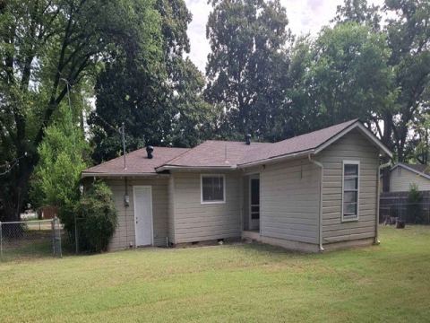 1100 Poe Street, Azle, TX 76020 — photo 2