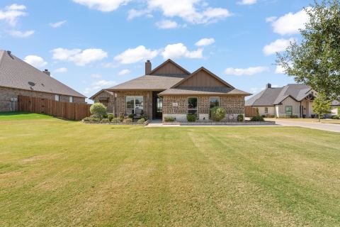 121 Tall Pine Drive, Godley