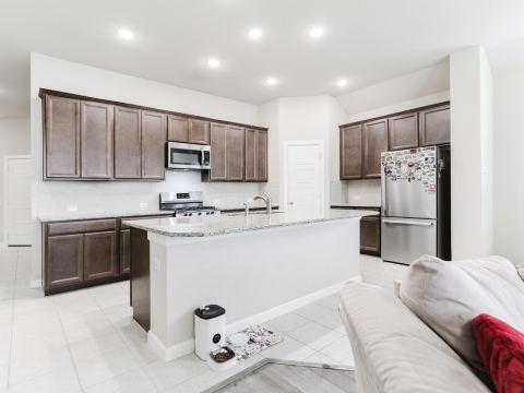 1904 Highlander Court, Fort Worth, TX 76120 — photo 2