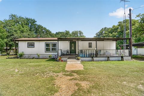 916 Fawn Drive, Granbury