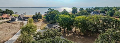 220 N Broadway Road, Azle, TX 76020 — photo 2