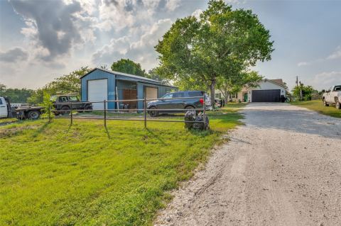 1052 Meandering Way, China Spring, TX 76633 — photo 3