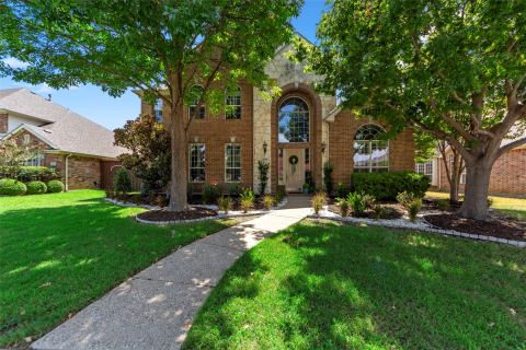 2447 Blackstone Drive, Frisco, TX 75033 — photo 2