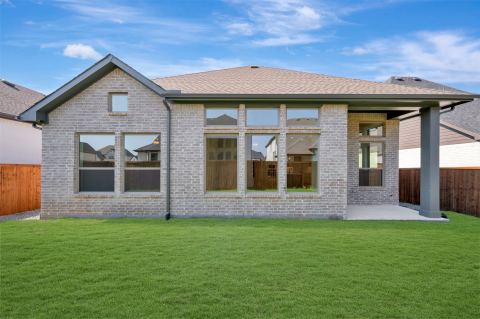 4216 Silver Spur Court, Aubrey, TX 76227 — photo 2