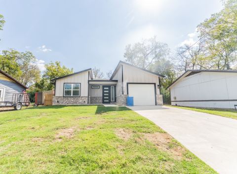 206 Ross Street W, Sulphur Springs