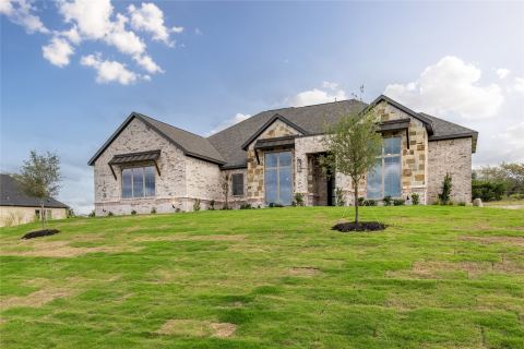 108 Oak Meadow Lane, Weatherford, TX 76085 — photo 2