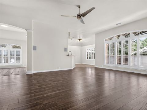1049 Broken Spoke Drive, Little Elm, TX 75068 — photo 3
