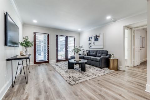 10211 Regal Oaks Drive 120, Dallas, TX 75230 — photo 2