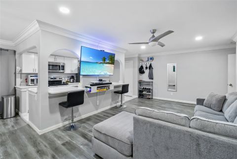 552 E Avenue J D, Grand Prairie, TX 75050 — photo 3