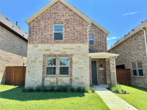 8725 Scottys Lake Lane, The Colony