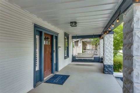1810 5th Avenue, Fort Worth, TX 76110 — photo 2