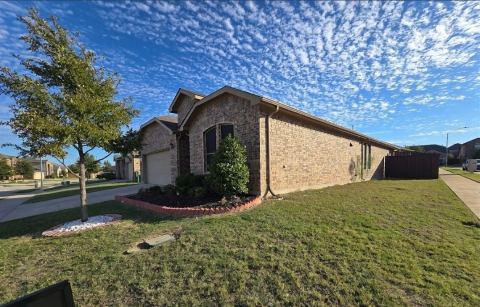 9265 Flying Eagle Lane, Fort Worth, TX 76131 — photo 2