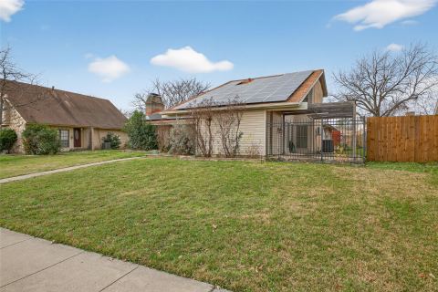 2801 Vancouver Street, Irving, TX 75062 — photo 2