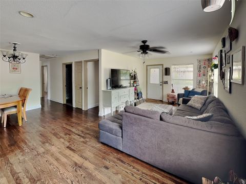 4705 Selkirk Drive, Fort Worth, TX 76109 — photo 2