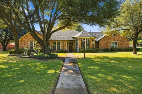 108 Chautauqua Drive, Waxahachie, TX 75165 — photo 2
