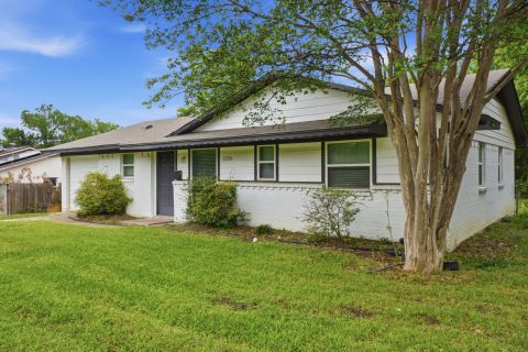 1724 Spring Lake Drive, Mesquite, TX 75149 — photo 2