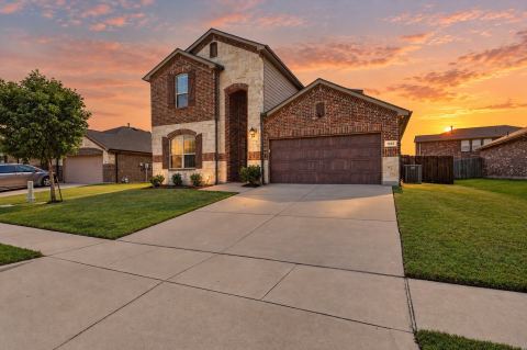 1332 Foxglove Lane, Burleson, TX 76028 — photo 2