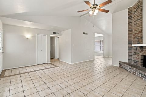 125 Rustic Ridge Drive, Garland, TX 75040 — photo 3