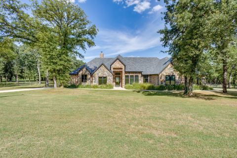 3131 Trailwood Drive E, Burleson, TX 76028 — photo 2