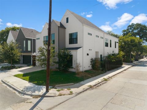 2513 N Winnetka Avenue, Dallas