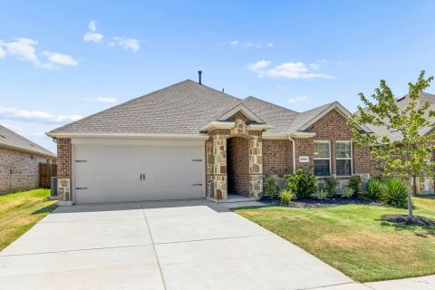 9900 Tinsley Street, Aubrey, TX 76227 — photo 2