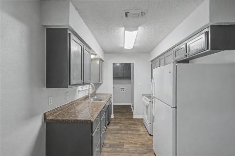 1205 SE 14th Street, Mineral Wells, TX 76067 — photo 2