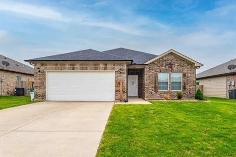 4811 Henry Street, Greenville