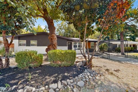 206 W Ridgewood Drive, Garland