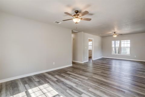 2620 Wilkinson Avenue, Fort Worth, TX 76103 — photo 3