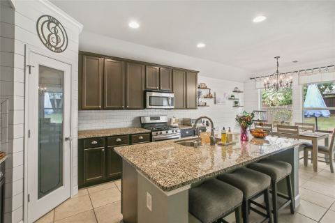 913 Freesia Drive, Little Elm, TX 75068 — photo 2