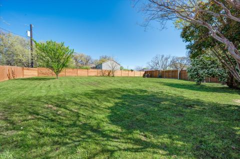 304 Oak Drive, Argyle