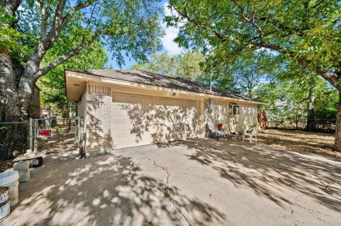 409 29th Street, Grand Prairie, TX 75050 — photo 2
