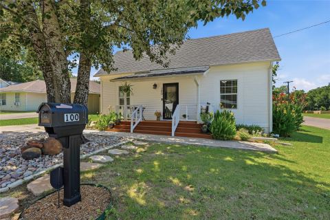 100 Buchanan Street, Whitesboro, TX 76273 — photo 2