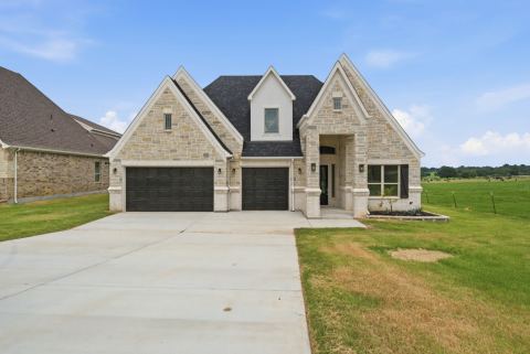 672 Jennings Lane, Azle