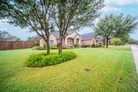 115 Fairway Drive, Waxahachie, TX 75165 — photo 2