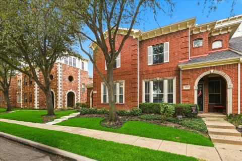 424 Legends Drive, Lewisville, TX 75057 — photo 3