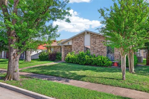 2950 San Diego Drive, Dallas, TX 75228 — photo 2
