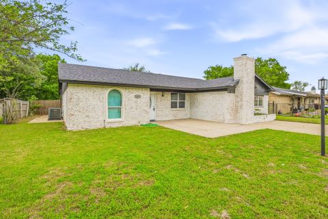 1602 Marie Terrace, Arlington, TX 76010 — photo 2
