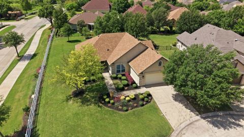 12001 Lockhart Court, Denton, TX 76207 — photo 2